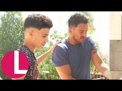 Peter Andre Hands Over the BBQ Reins to Son Junior to Make Homemade Hotdogs | Lorraine