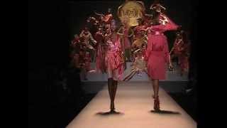 Viktor & Rolf Spring 2005 Fashion Show (full)