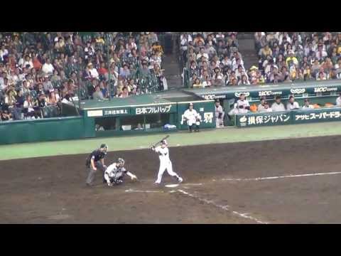 桧山選手の引退試合での、上本選手の同点３ランホームラン
