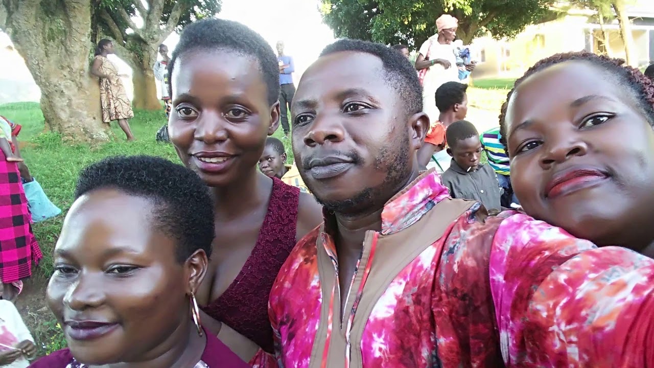 LETS GO TO THE THRONE OF GRACE (PRAYER SONG) - MARIANAH & MOSEY