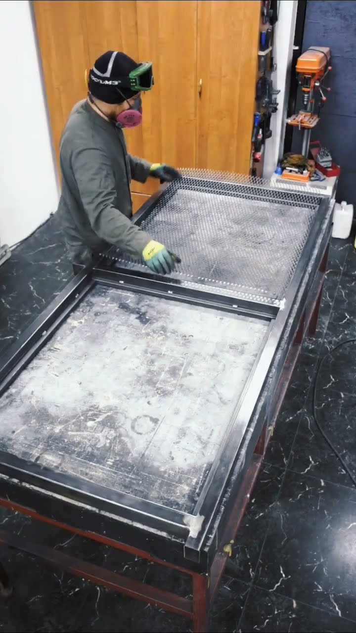 закончить ограждение балкона