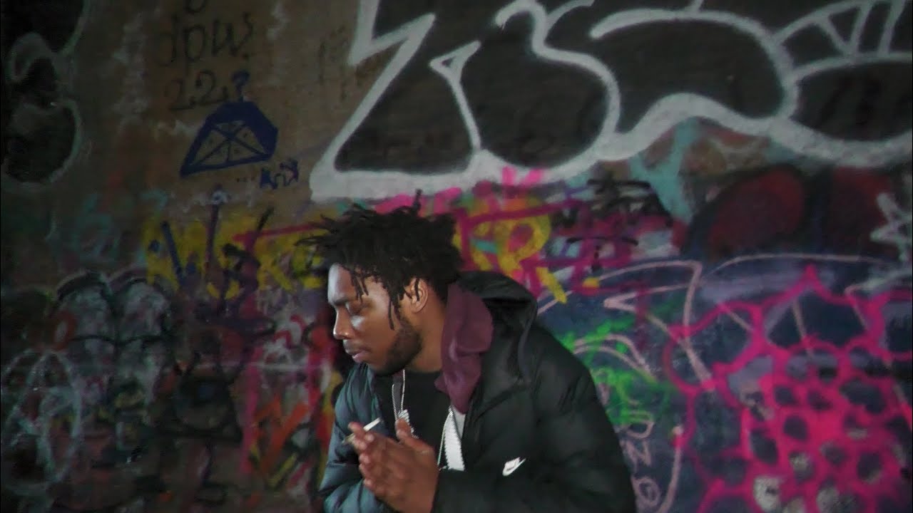 Watch 9geek - feen (bkwds) official music video on YouTube Watch 9geek - feen (bkwds) official music video on YouTube