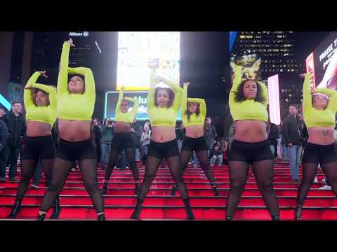 PASSIONETTE FAMILY STRIKES TIMES SQUARE NYC | STORM'S CHOREOGRAPHY