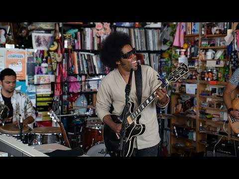 Alex Cuba