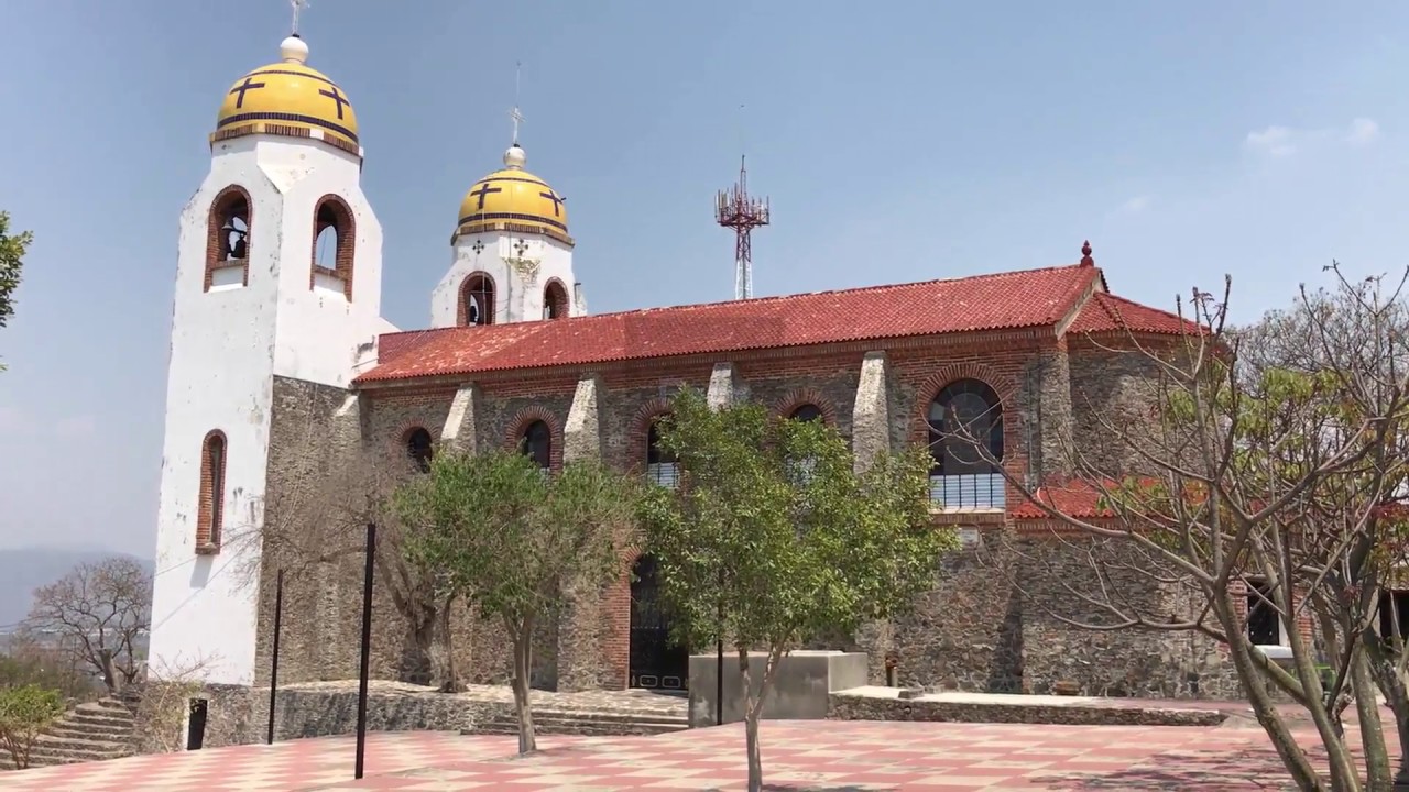 Iglesia en el Cerro, dedicada a la Santísima Virgen de Guadalupe, Zacoalco de Torres, Jal., Méx Iglesia en el Cerro, dedicada a la Santísima Virgen de Guadalupe, Zacoalco de Torres, Jal., Méx