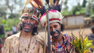 Được bộ lạc này cho không cô vợ và tổ chức lễ cưới ngay lập tức 🇵🇬