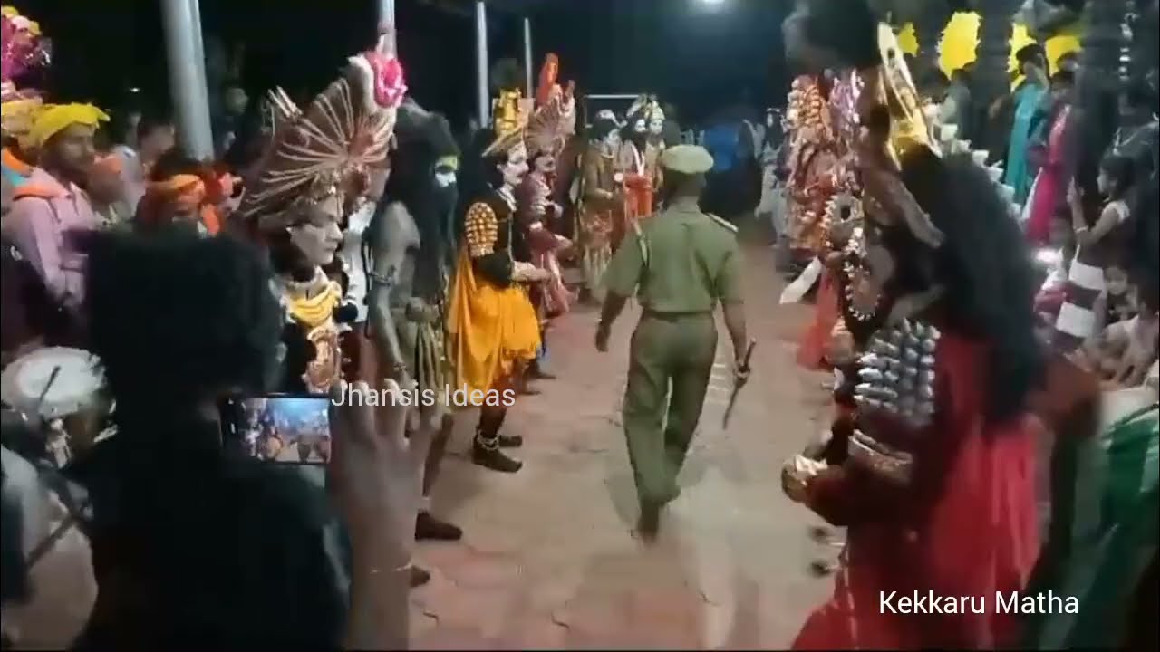 ಕೆಕ್ಕಾರ ರಘೂತ್ತಮಮಠಕ್ಕೆ ಆಚೆಕೆಕ್ಕಾರಿನ ಹಾಲಕ್ಕಿ ಗೌಡರ ಸುಗ್ಗಿಯ ಆಗಮನ.ಸುಗ್ಗಿಹಬ್ಬದ ಸಂಭ್ರಮ