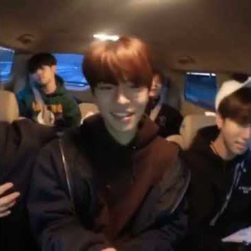 Stray Kids Changbin & Han Singing to Lee Seung Chul - West Sky