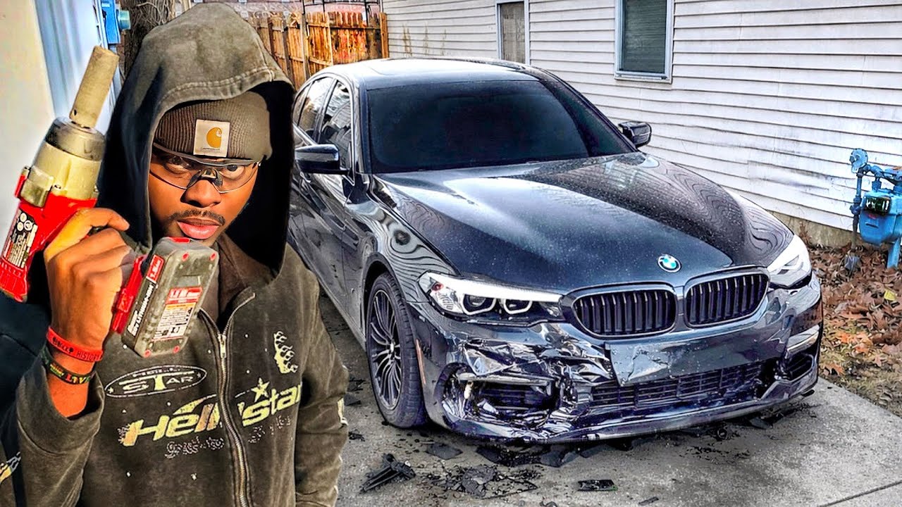 Осматриваю повреждения своего BMW 540I после столкновения...