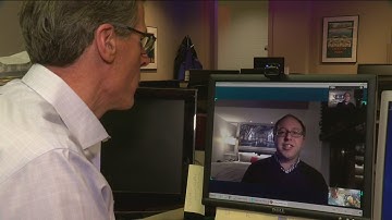 What exactly is a superdelegate?