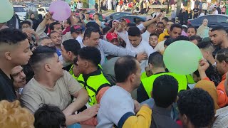 خناقات و مشادات شديدة بعد صلاة العيد في مصطفي محمود بسبب توزيع الالعاب
