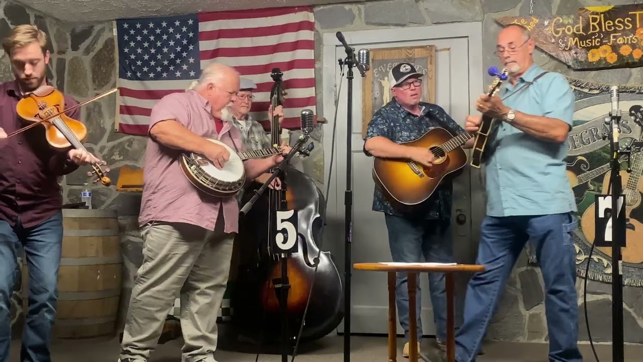 Cottonwood Bluegrass Band with "Ragtime Annie," Live at Everett's Music Barn