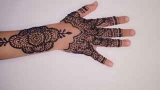 15.Henna designs نقش حناء جميل جداً