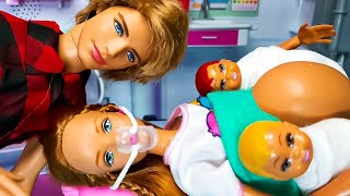 Pregnant Barbie & Ken Doll Go To The Hospital 🏥 - NEWBORN BABY Nurse Barbie Medical Center Playsets