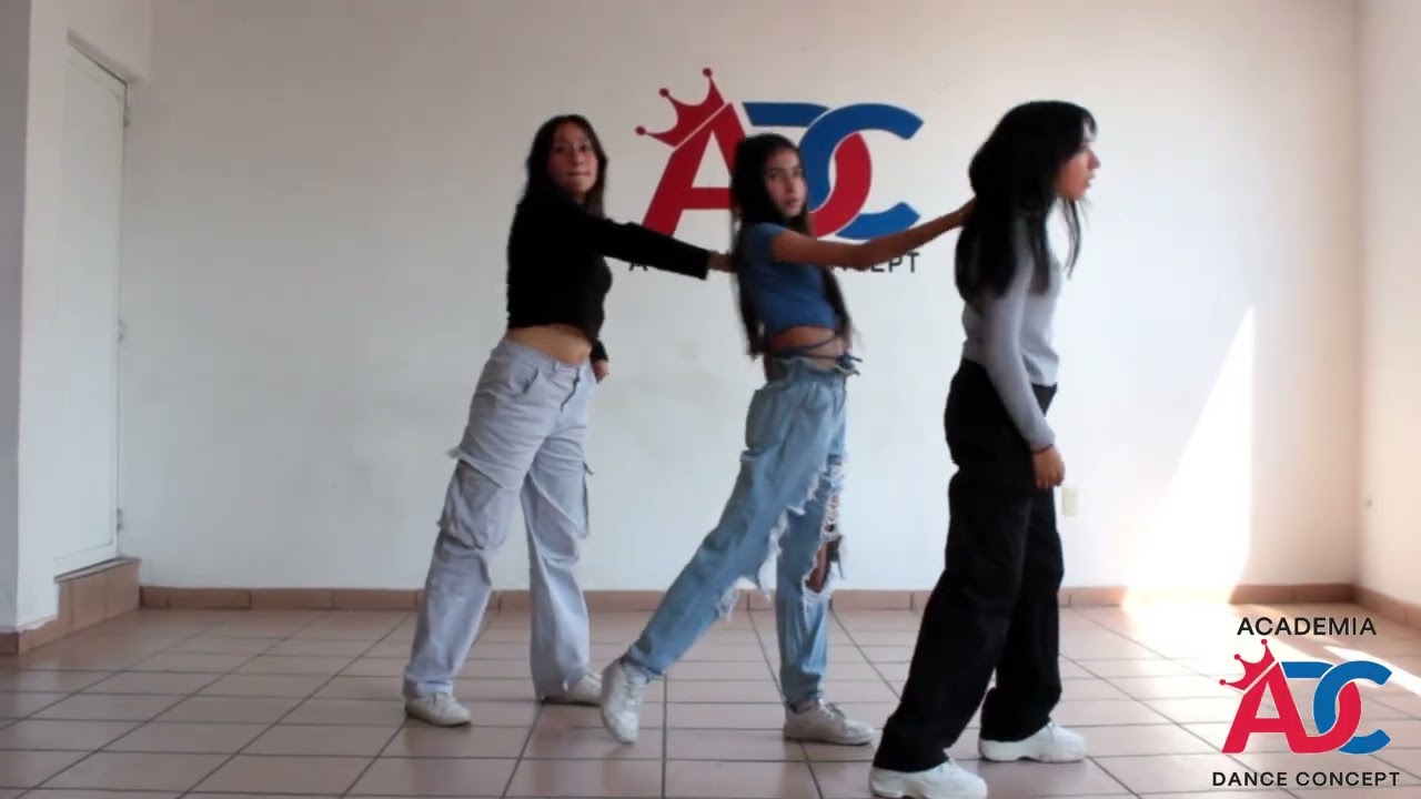 Rompe - Daddy Yankee / xv años  vannesa / Academia Dance Concept
