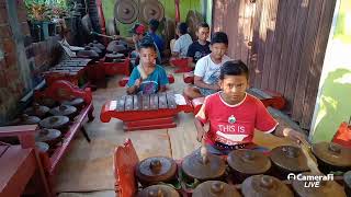 Download Mp3 Anak kecil latihan Gendingan "Jemuah Wage" Gudang lagu Download Mp3 Anak kecil latihan Gendingan "Jemuah Wage"