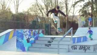 SWITCH FRONTSIDE BIGSPIN down 4 stairs. Orsay