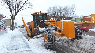 Montreal First Snow Removal of the Season  Winter 20232024