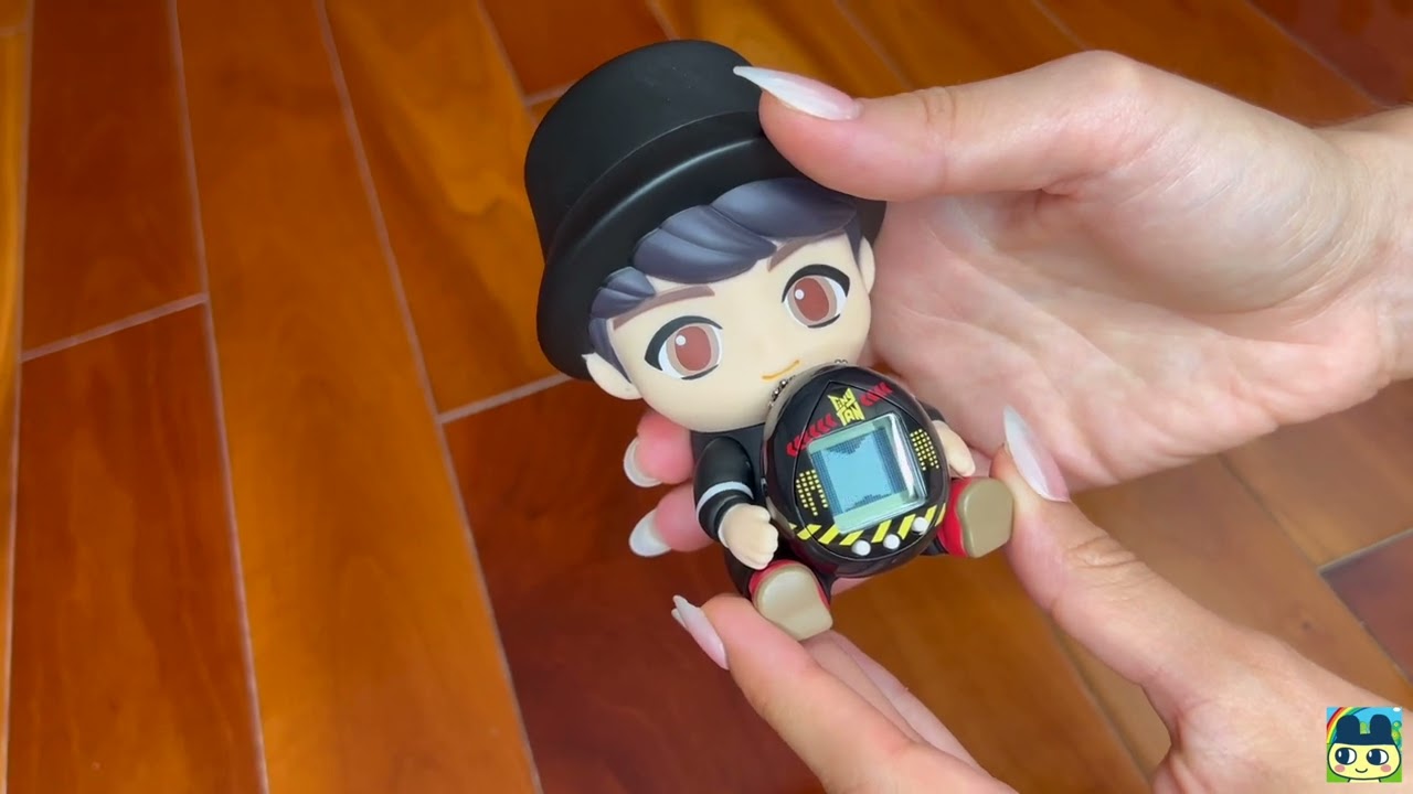 TinyTAN Hug My Tamagotchi Set Unboxing - YouTube