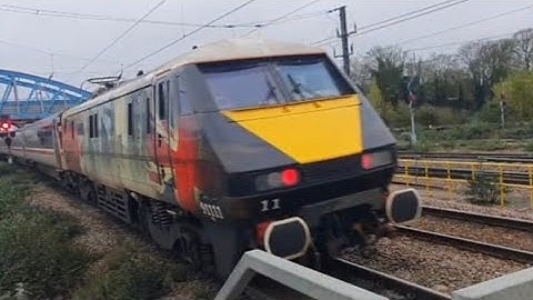 Intercity 225 set with a Mk4 DVT and a class 91 departing Peterborough 