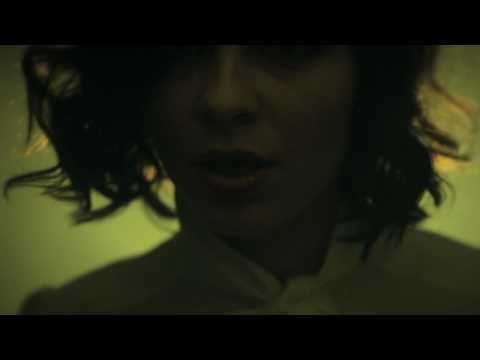 REKIDS052: Nina Kraviz - I'm Week (Official Video)