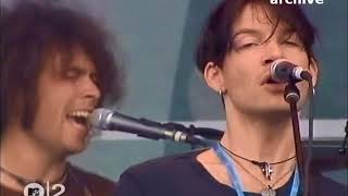 The Dandy Warhols - Bohemian Like You  (Live, Rock Werchter, 2001, w/ extra guitarist) chords