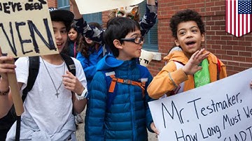 Students boycott standardized testing based on common core curriculum in New York protest