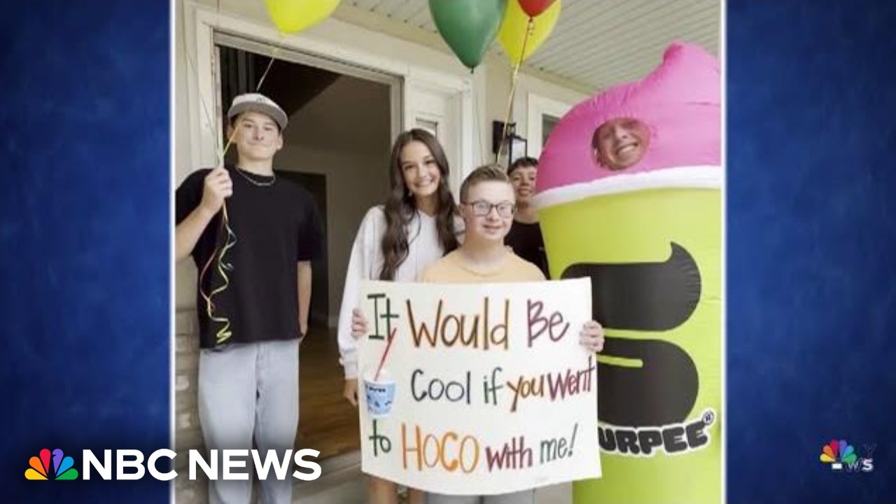 Good News: Teen who’s never been to a high school dance makes big homecoming proposal Good News: Teen who’s never been to a high school dance makes big homecoming proposal