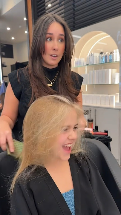 When NO ONE else can part your hair 💁🏼‍♀️#viral #funny #nishaandfam