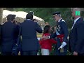 Abucheos a Pedro Sánchez tras saludar a Felipe VI en el desfile del 12-O