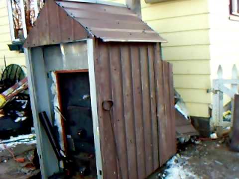 Outdoor wood furnace - YouTube