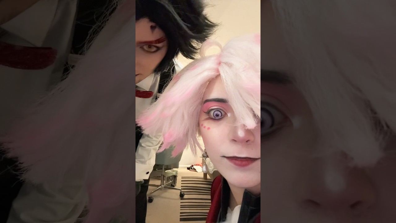 Me and @Karamelori doing their iconic trend as huskerdust ❤️ #husk #angel #cosplayer #hazbinhotel