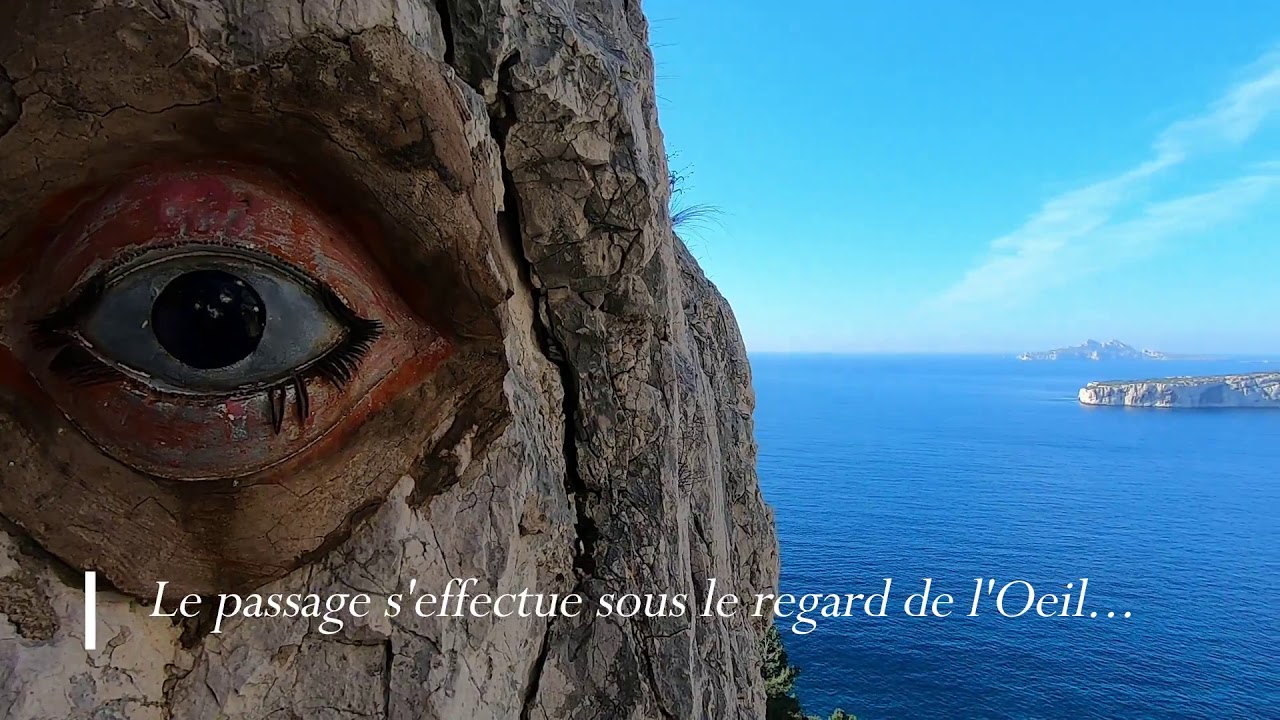Rando Calanques Provence, l'Œil de Verre et la Cheminée du Diable