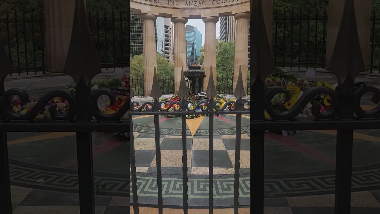 Free guided tour of Anzac Square & Memorial Galleries