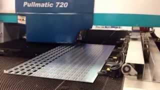 Pullmax Pullmatic 720 utr med bockverktyg från wilson tool.