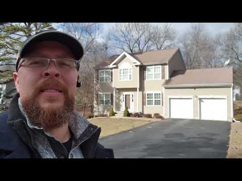 1122 Yorkshire Ln, Bushkill, PA home video tour