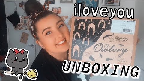 The Wizarding Trunk I Love You! | Transfiguration, Flying & Apparition Unboxing | Antonia Davitt