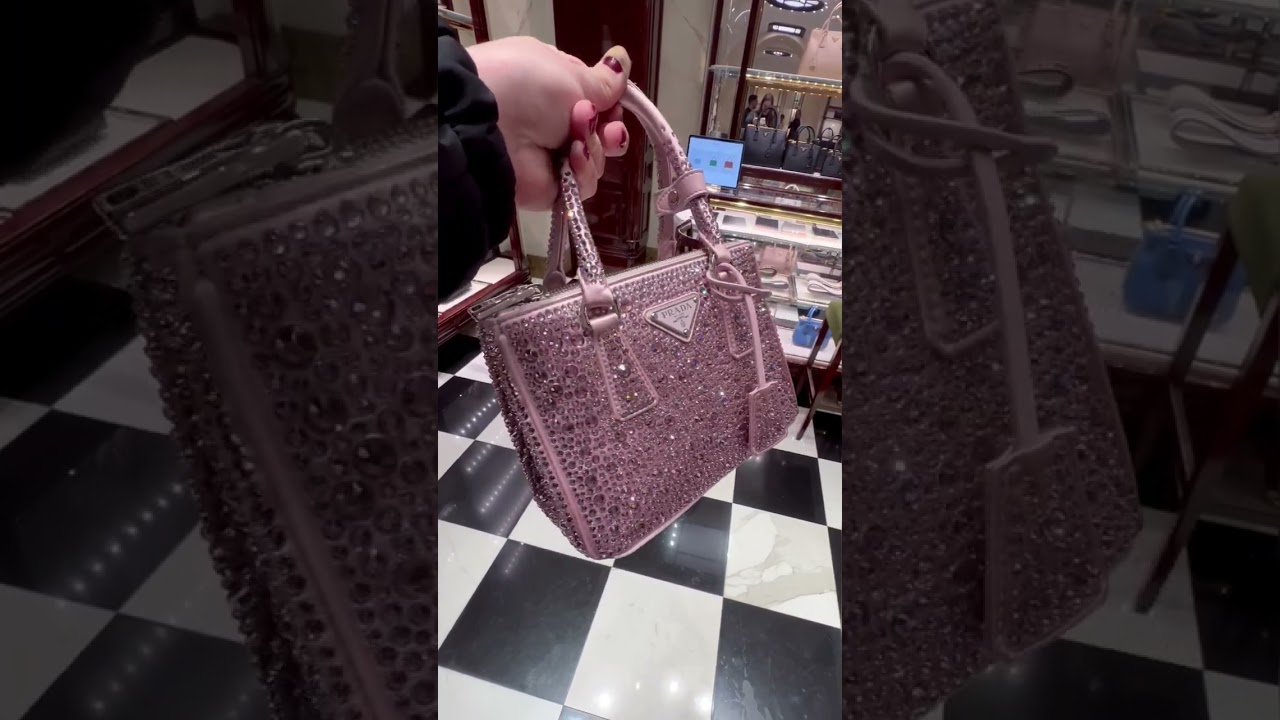 Pure ✨Magic✨ 😍 Prada Mauve crystals 🔮 