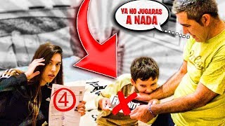 Mi Padre Reacciona A Las Notas De Mi Hermano Suspendidas Lo Castiga