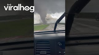Massive Tornado Crosses Interstate || Viralhog