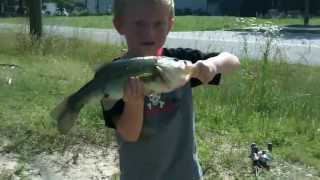 Eastern Shore fishing with my nephew screenshot 5