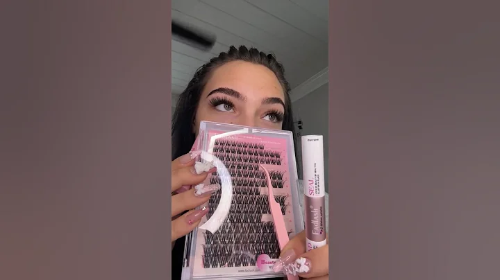 Love these cute fluffy lash clusters 😍😍🔥🔥#lashclusters #lashextensions #diylashes #eyelashes
