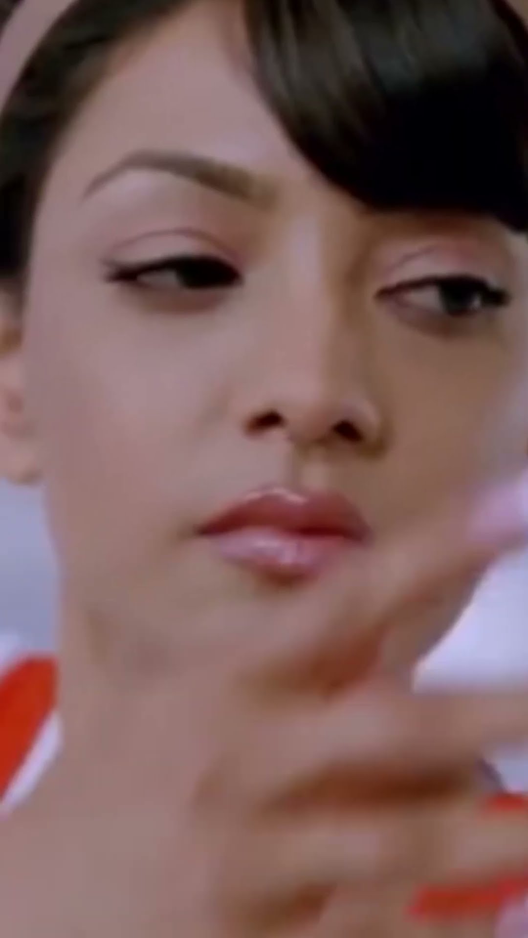 Naga Chaitanya Kajal Agrawal Ko Dance Karte Hue Dekh Raha Hai #Dhada #bestshorts #youtubeshorts