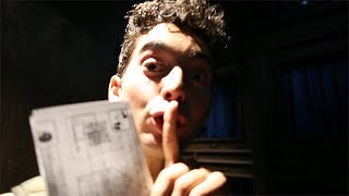 SLEEPING IN A CAPSULE | VLOG #5