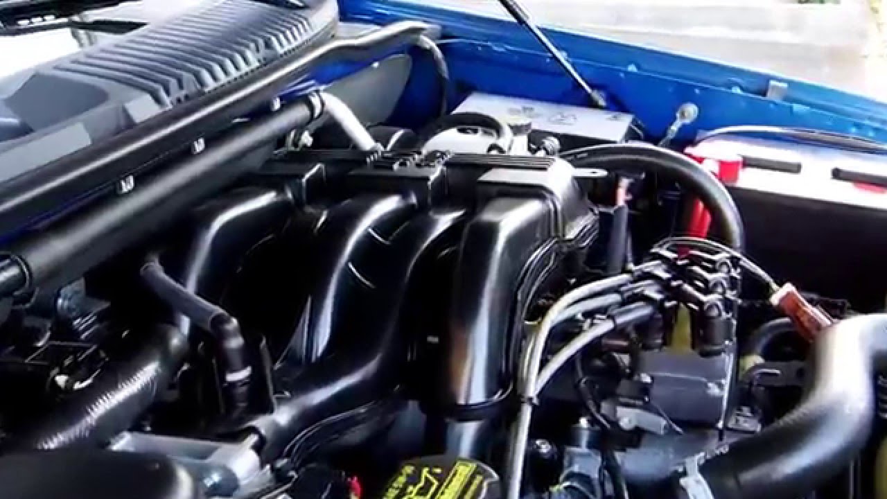 2010 Ford Explorer XLT V6-4L Engine Idling Sound - YouTube