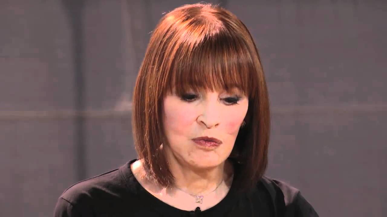 Gloria Speaks About Carter's Death - YouTube