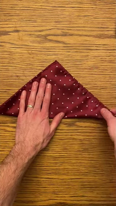 Pocket Square - One Point