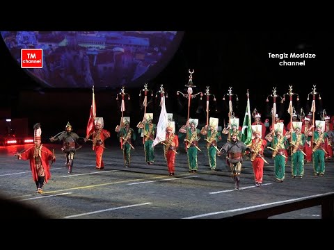 видео: Turkish brass band "Mehter" at the military music festival "Spasskaya tower".  @TengizMosidze