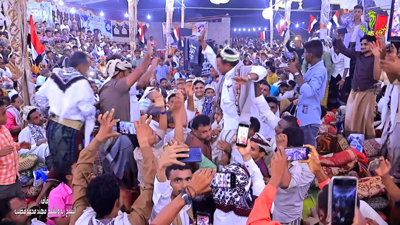 الزفة المسائية للأخوين الشيخ مهند والشيخ زيد قضيب وسط فرحة الأهل والأصدقاء غناء الفنان محفوظ البحري