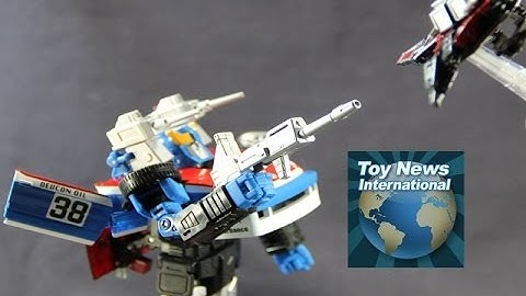 Transformers Masterpiece MP 19 Smokescreen Review